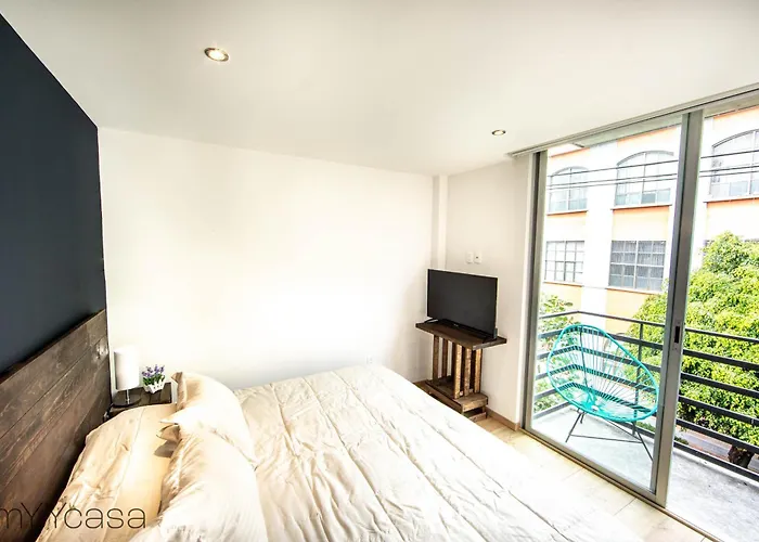 Bright Stylish Near Polanco Apartment